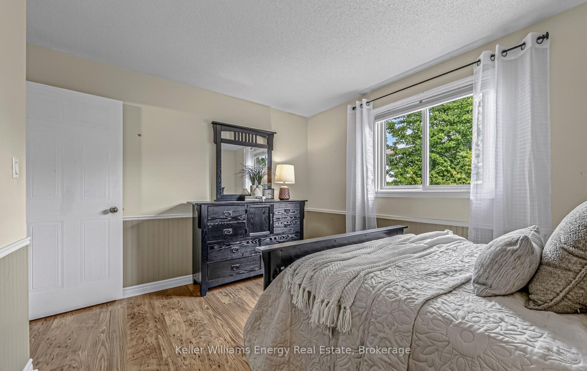 Photo 27 of 7 Stirling Avenue, Clarington, Courtice — HOMEH