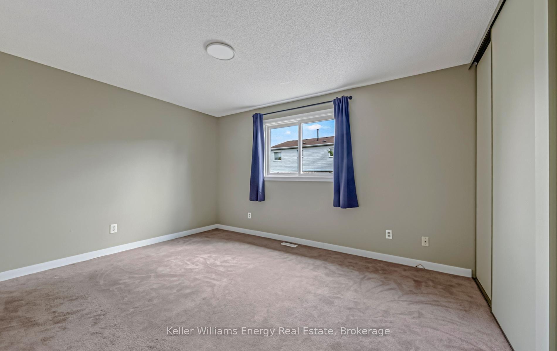 Photo 30 of 7 Stirling Avenue, Clarington, Courtice — HOMEH