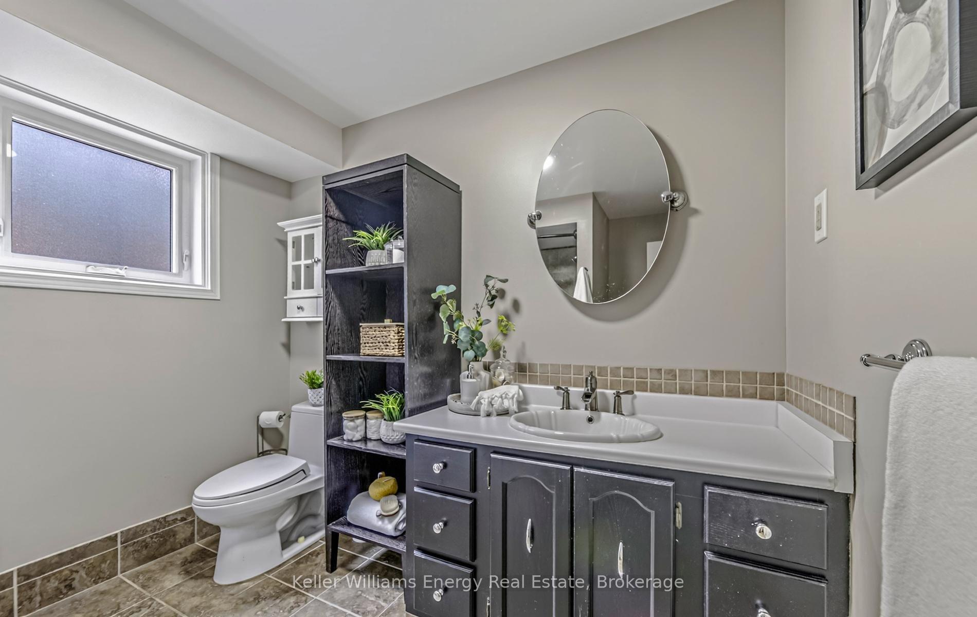 Photo 36 of 7 Stirling Avenue, Clarington, Courtice — HOMEH