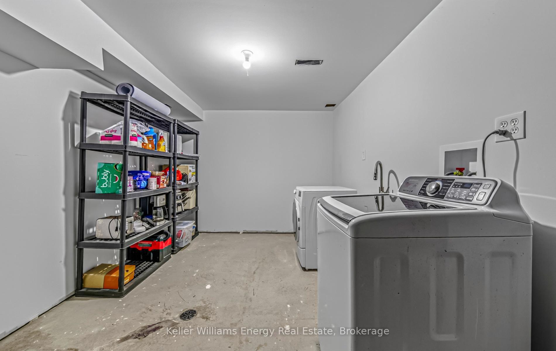 Photo 40 of 7 Stirling Avenue, Clarington, Courtice — HOMEH