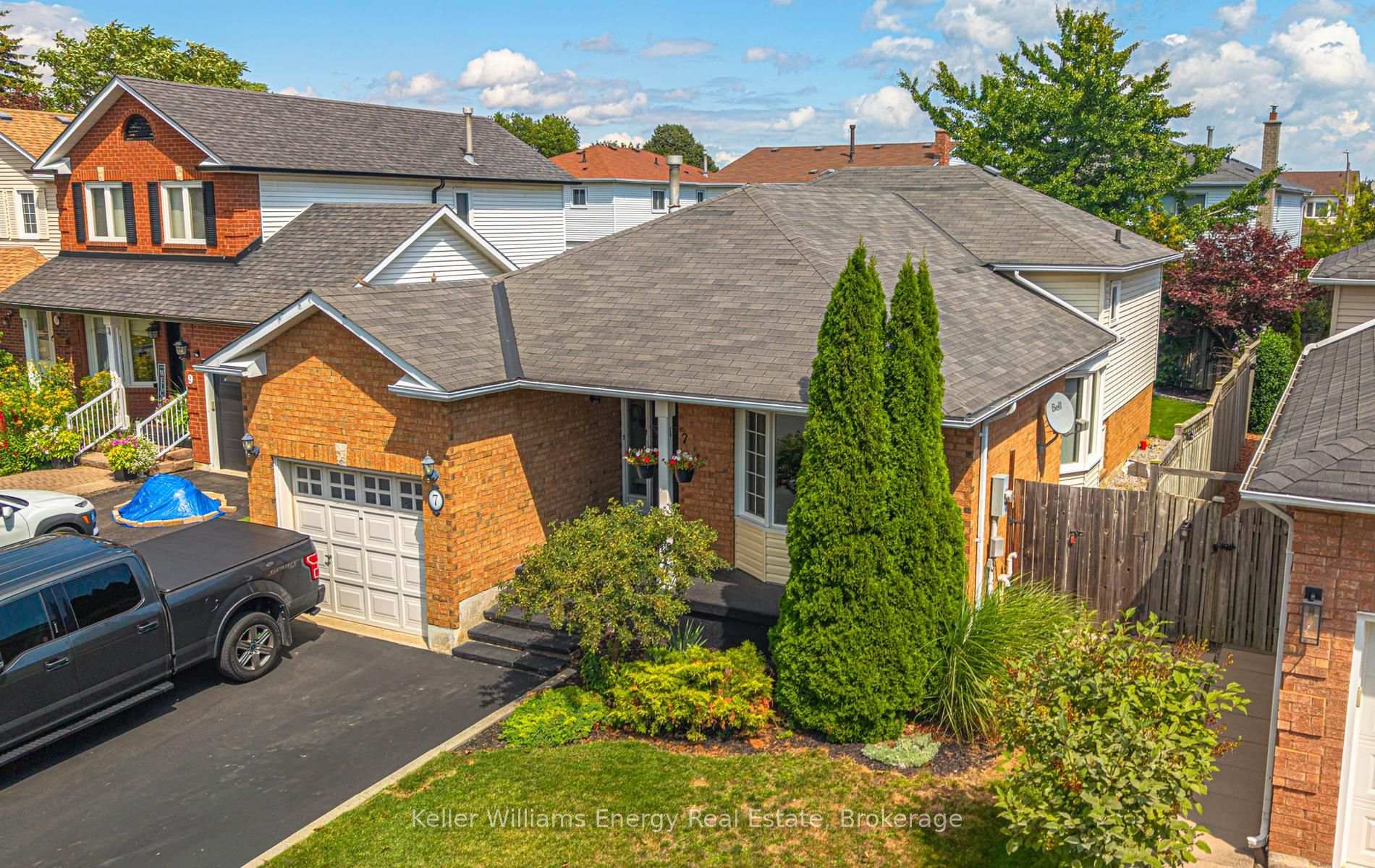 Photo 43 of 7 Stirling Avenue, Clarington, Courtice — HOMEH