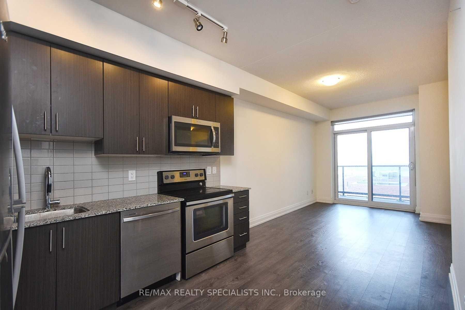 Photo 4 of Unit 501, 3600 Hwy 7, Vaughan, East Woodbridge — HOMEH