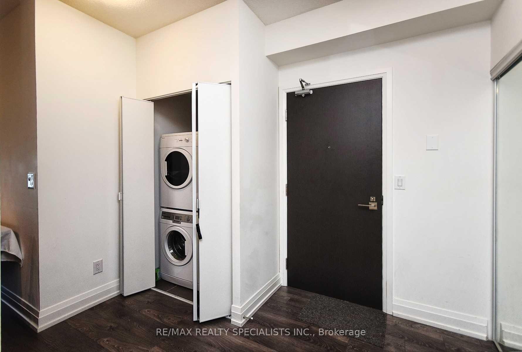 Photo 9 of Unit 501, 3600 Hwy 7, Vaughan, East Woodbridge — HOMEH