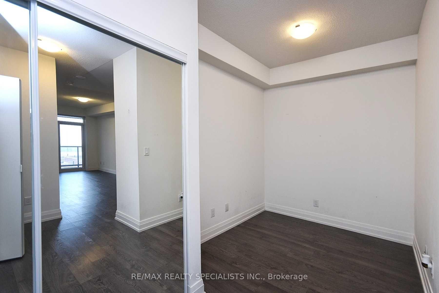 Photo 11 of Unit 501, 3600 Hwy 7, Vaughan, East Woodbridge — HOMEH