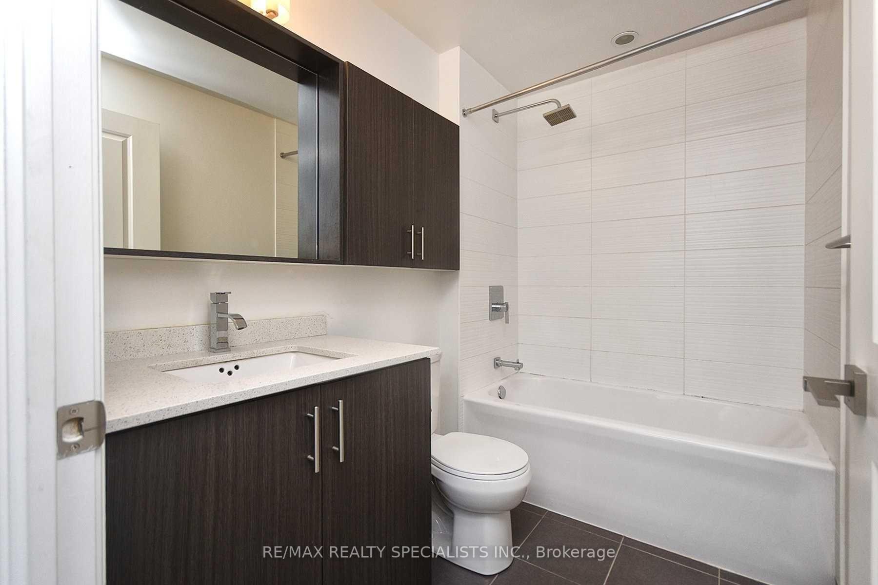 Photo 12 of Unit 501, 3600 Hwy 7, Vaughan, East Woodbridge — HOMEH
