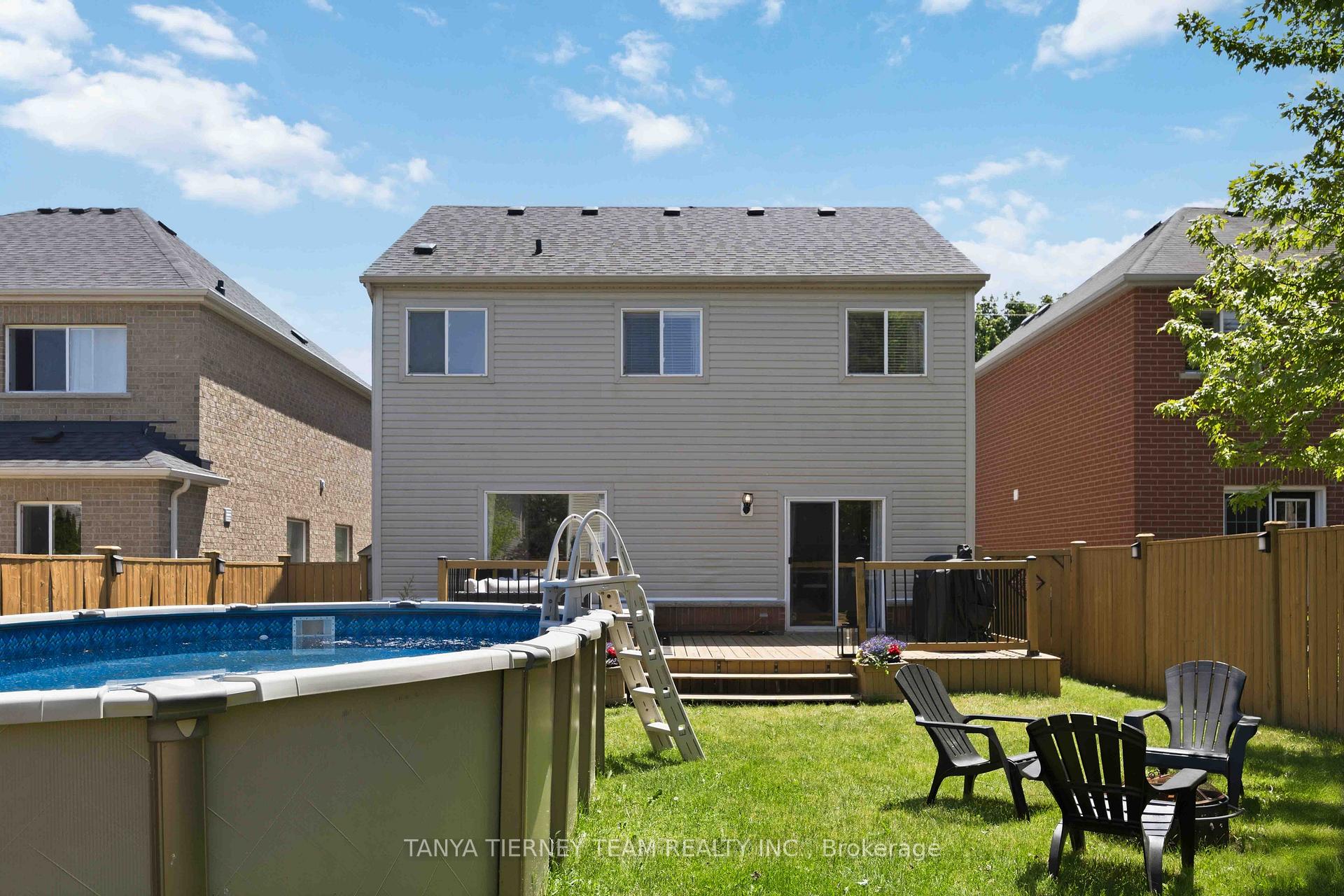 Photo 44 of 76 Vipond Road, Whitby, Brooklin — HOMEH