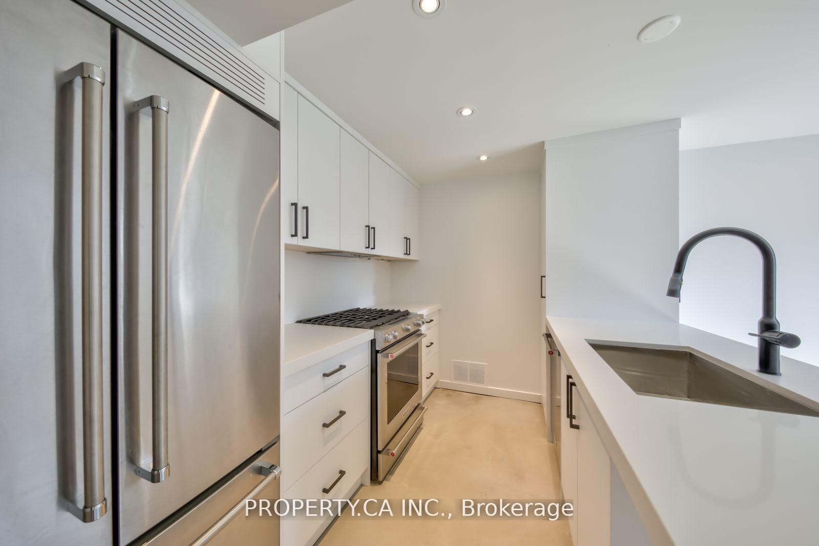 Photo 6 of Unit Lower, 572 Palmerston Avenue, Toronto, The Annex — HOMEH