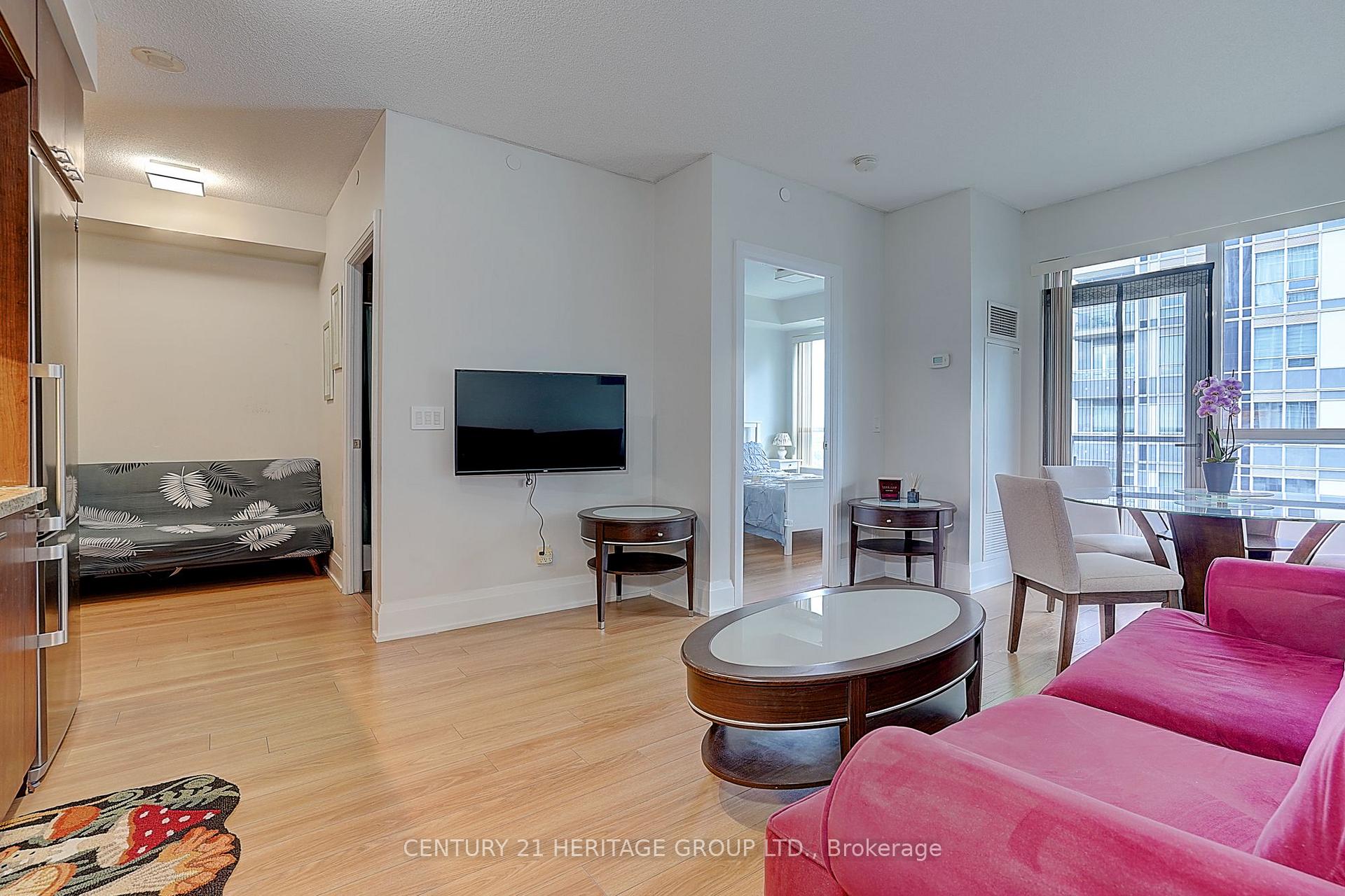 Photo 6 of Unit 1431, 120 Harrison Garden Boulevard, North York, Willowdale East — HOMEH
