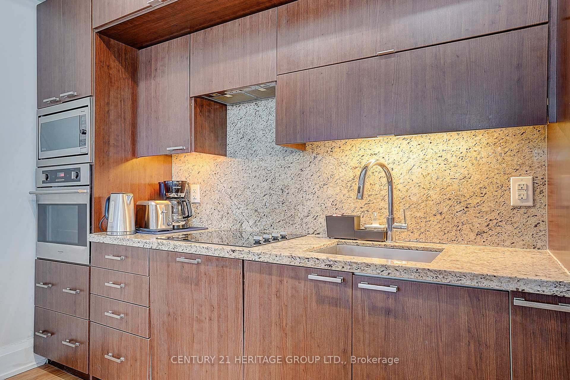 Photo 8 of Unit 1431, 120 Harrison Garden Boulevard, North York, Willowdale East — HOMEH