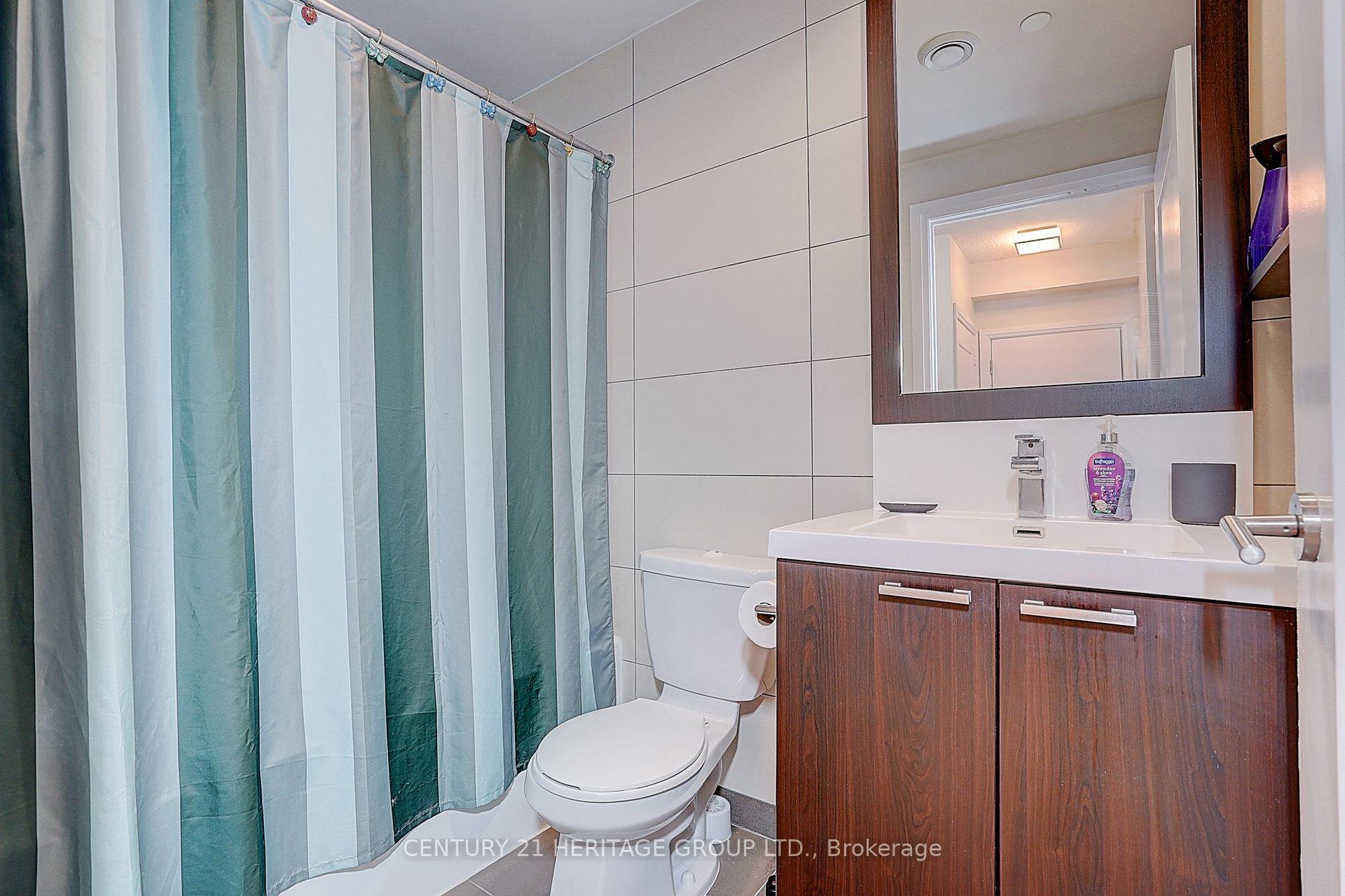 Photo 14 of Unit 1431, 120 Harrison Garden Boulevard, North York, Willowdale East — HOMEH