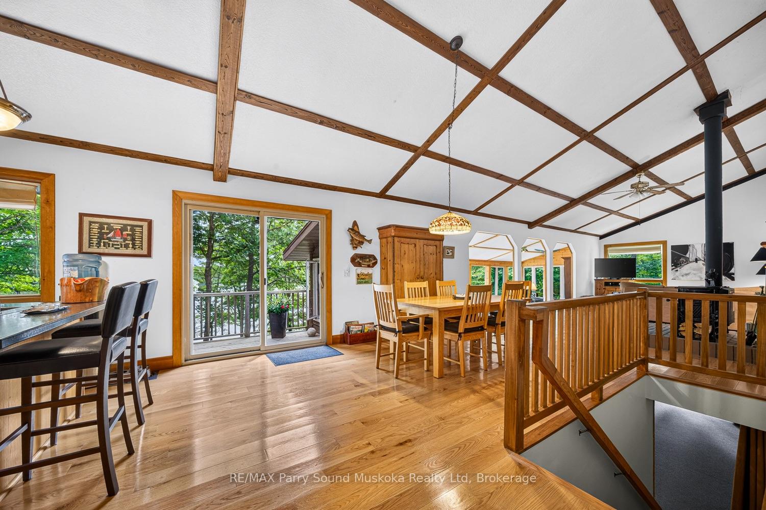 Photo 8 of 53 Crown Retreats Road, Whitestone, Hagerman — HOMEH