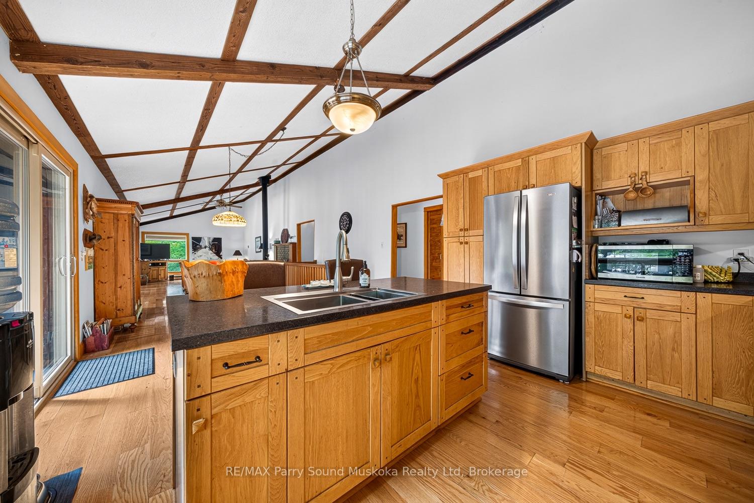 Photo 15 of 53 Crown Retreats Road, Whitestone, Hagerman — HOMEH