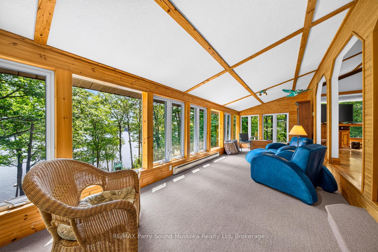 Photo 26 of 53 Crown Retreats Road, Whitestone, Hagerman — HOMEH