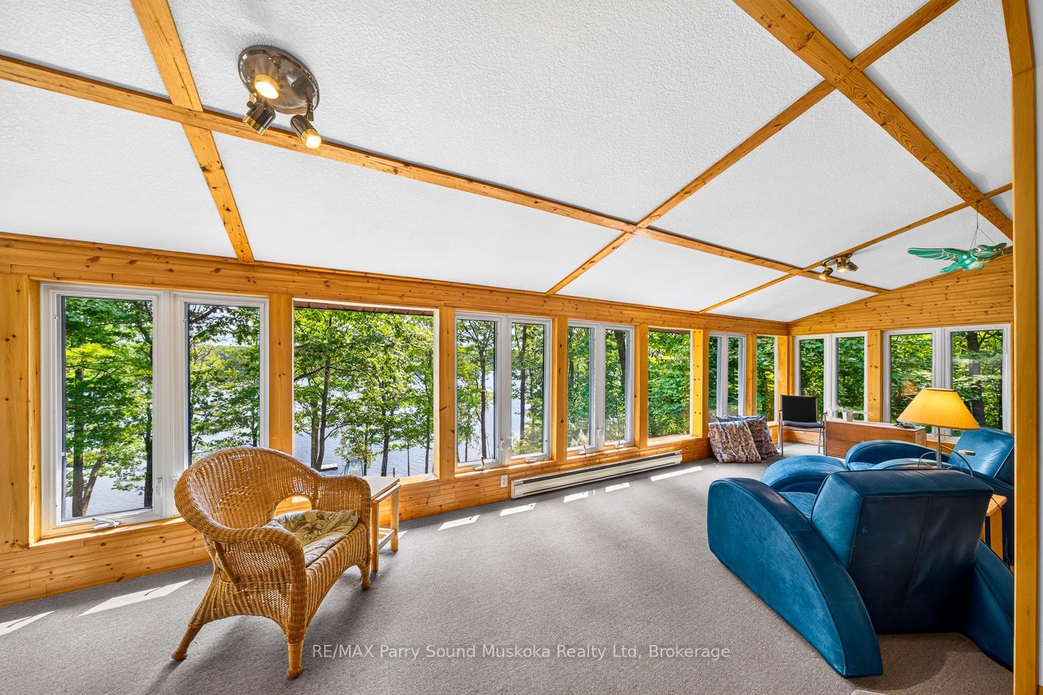 Photo 27 of 53 Crown Retreats Road, Whitestone, Hagerman — HOMEH