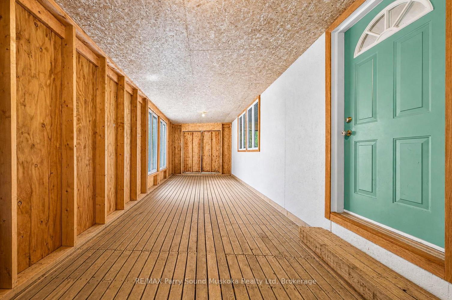Photo 41 of 53 Crown Retreats Road, Whitestone, Hagerman — HOMEH