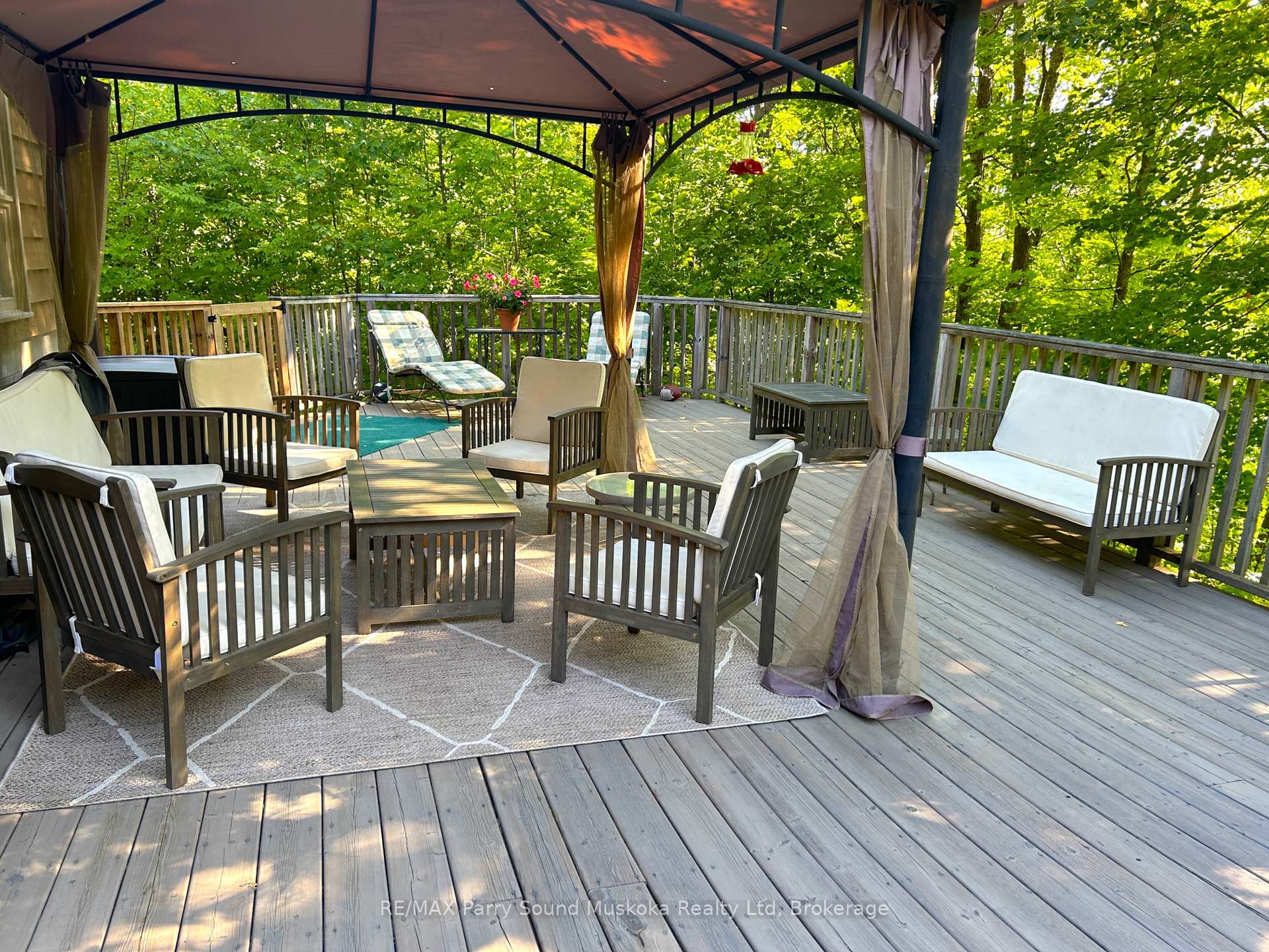 Photo 46 of 53 Crown Retreats Road, Whitestone, Hagerman — HOMEH