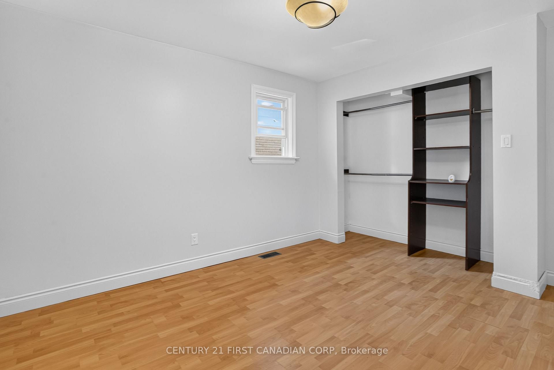 Photo 14 of 244 Edinburgh Street, London, North N — HOMEH
