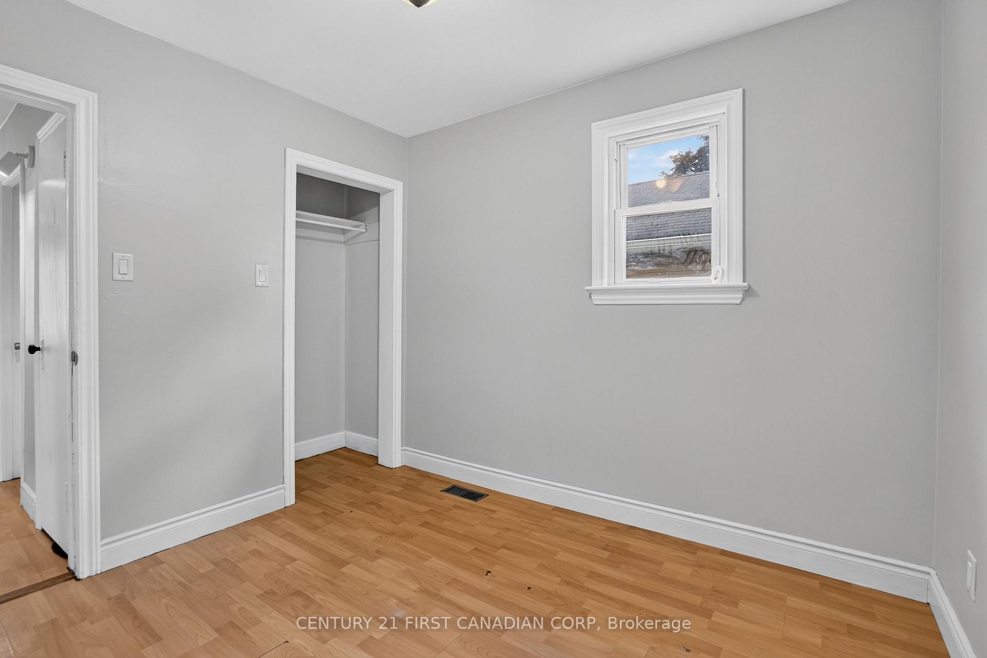 Photo 17 of 244 Edinburgh Street, London, North N — HOMEH