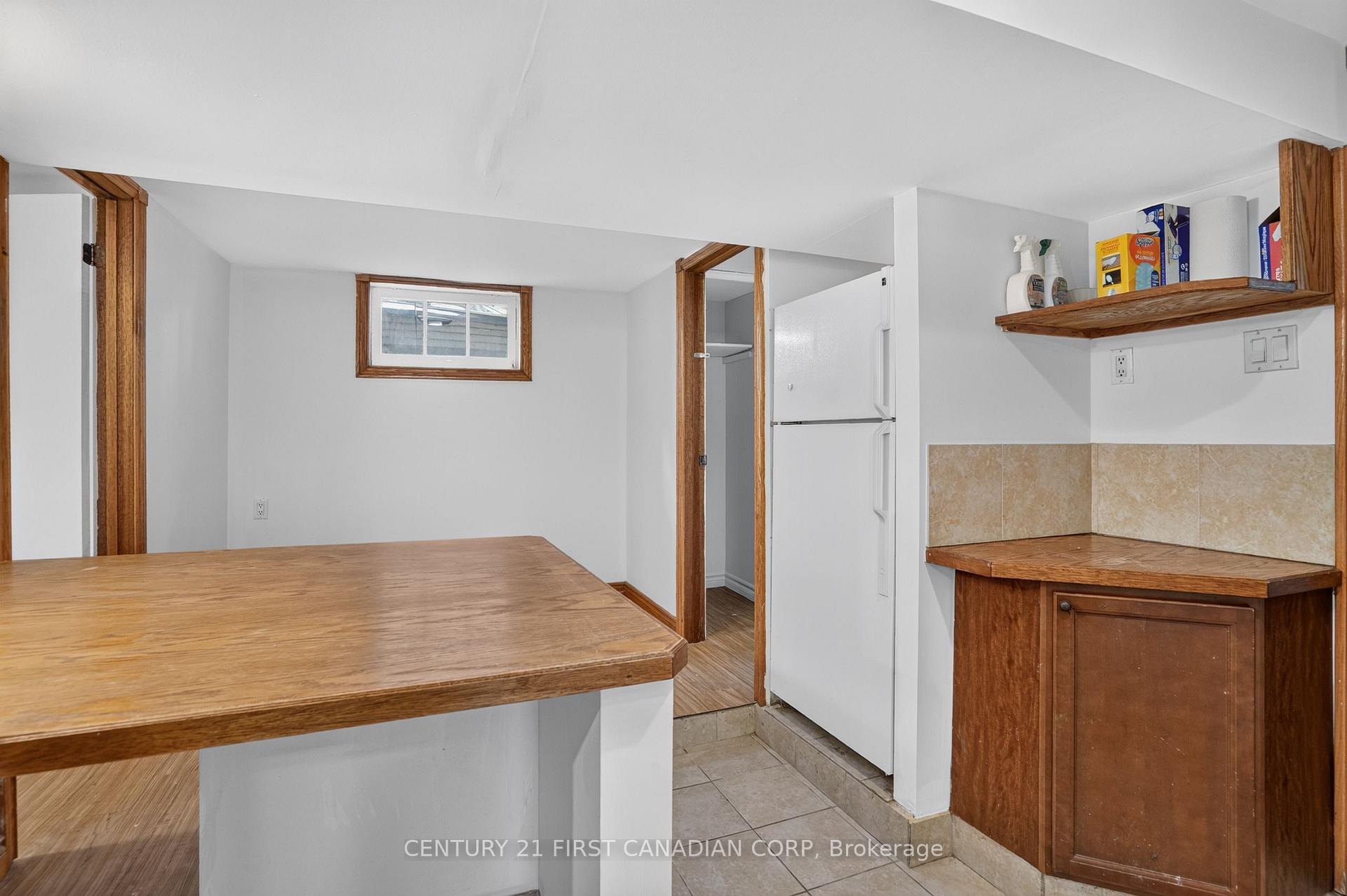 Photo 23 of 244 Edinburgh Street, London, North N — HOMEH