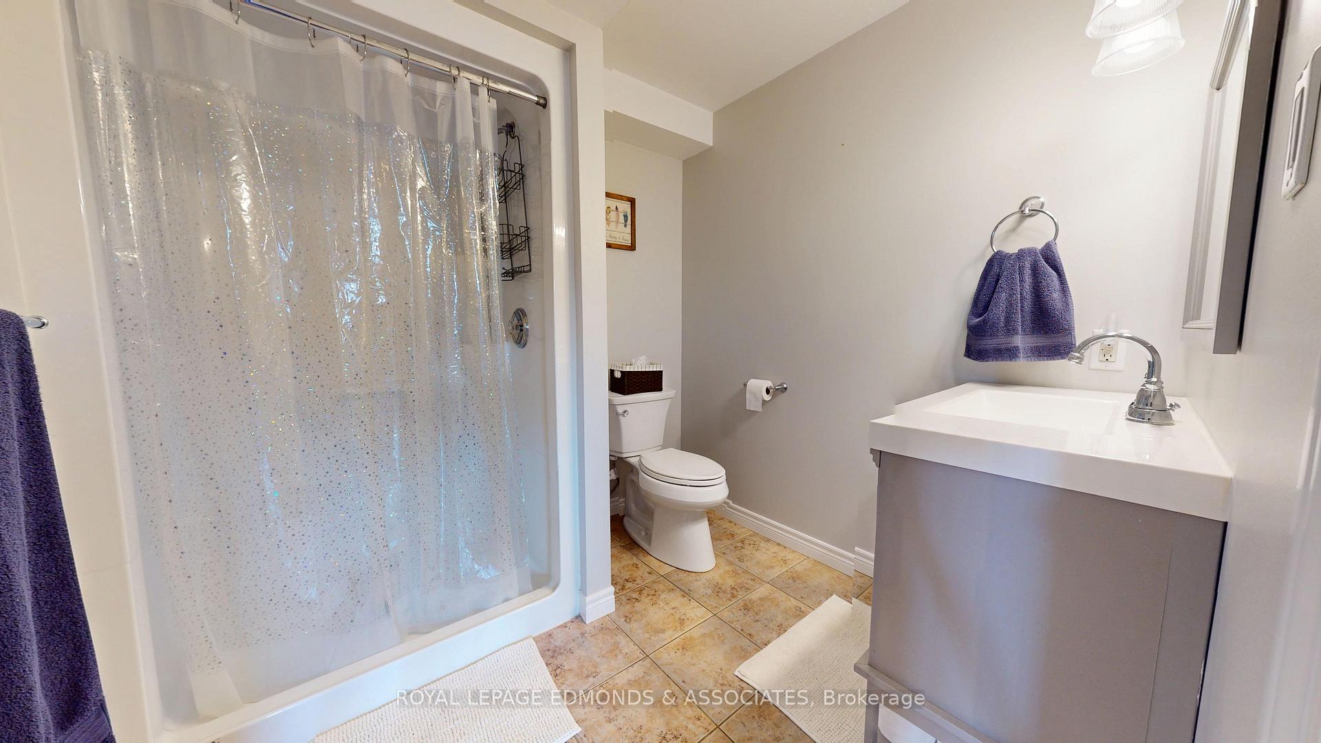 Photo 32 of 47 Winfield Street, Petawawa, Petawawa — HOMEH