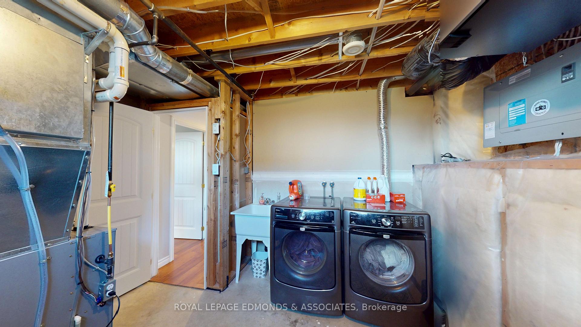 Photo 34 of 47 Winfield Street, Petawawa, Petawawa — HOMEH