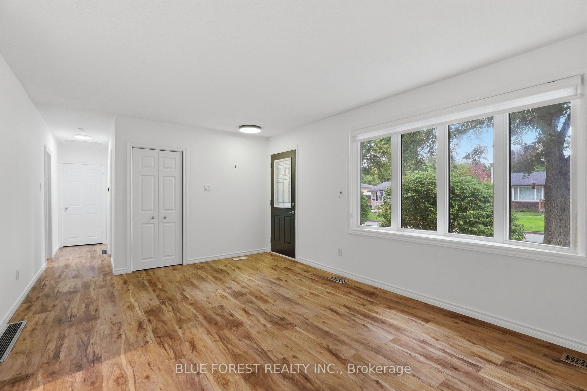 Photo 6 of 83 Amy Crescent, London, East C — HOMEH