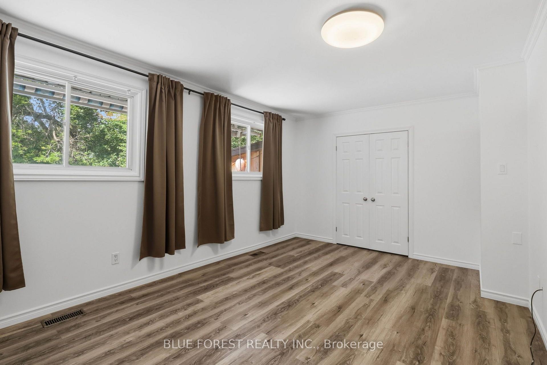 Photo 18 of 83 Amy Crescent, London, East C — HOMEH