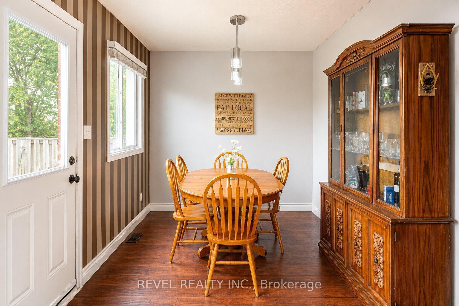 Photo 7 of Unit 1, 899 Stone Church Road E, Hamilton, Quinndale — HOMEH
