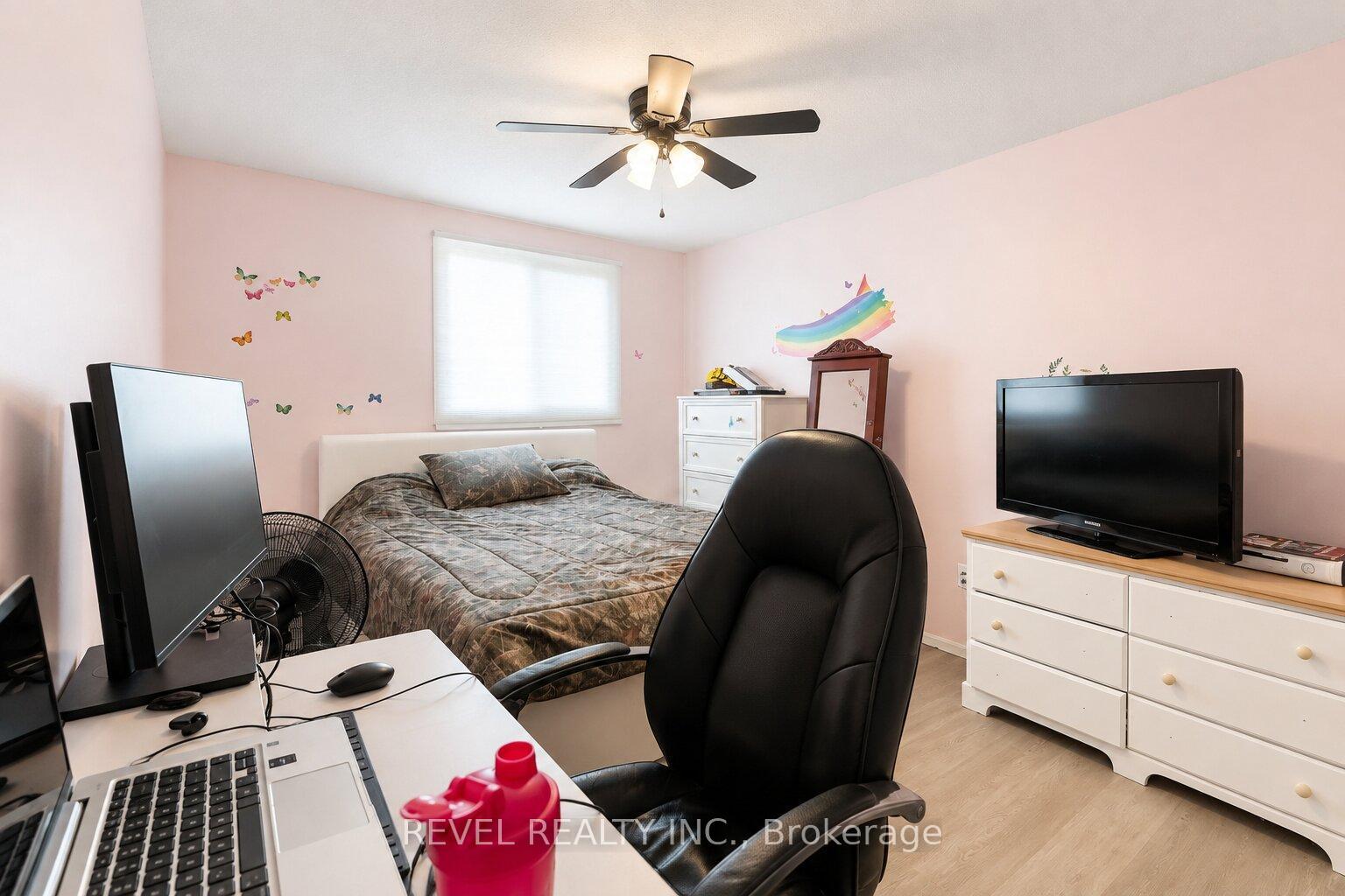 Photo 8 of Unit 1, 899 Stone Church Road E, Hamilton, Quinndale — HOMEH