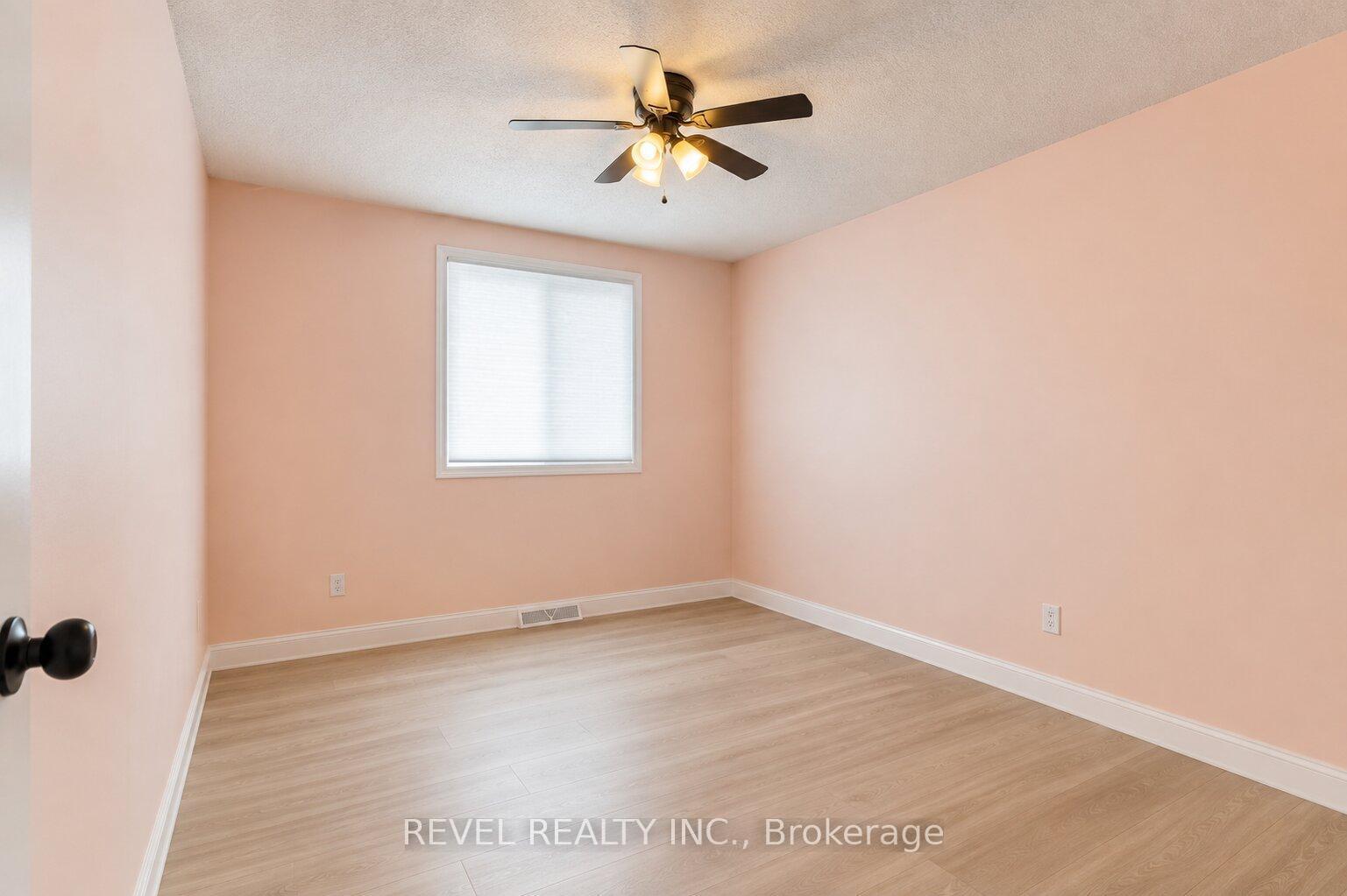 Photo 9 of Unit 1, 899 Stone Church Road E, Hamilton, Quinndale — HOMEH