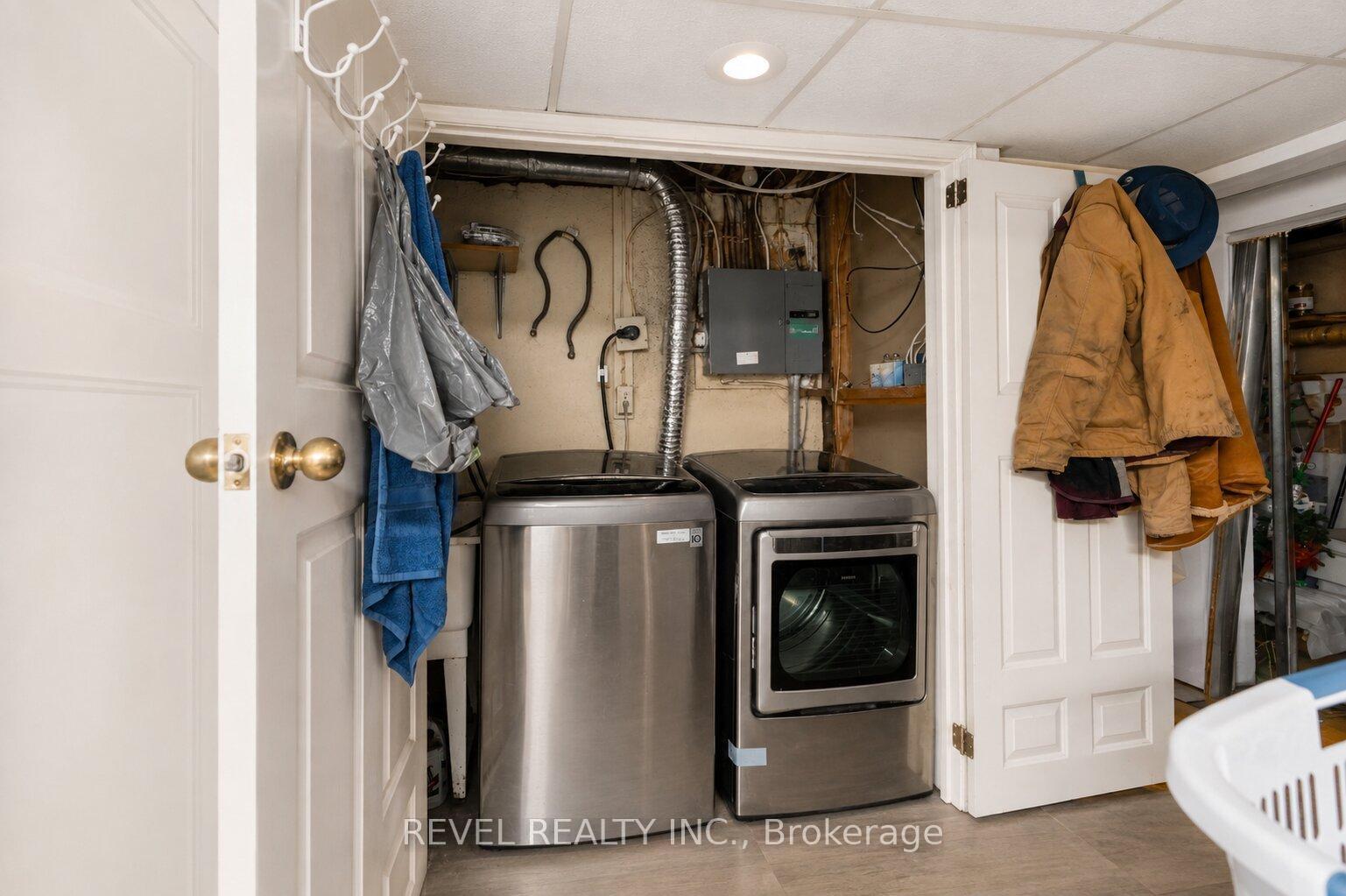 Photo 15 of Unit 1, 899 Stone Church Road E, Hamilton, Quinndale — HOMEH