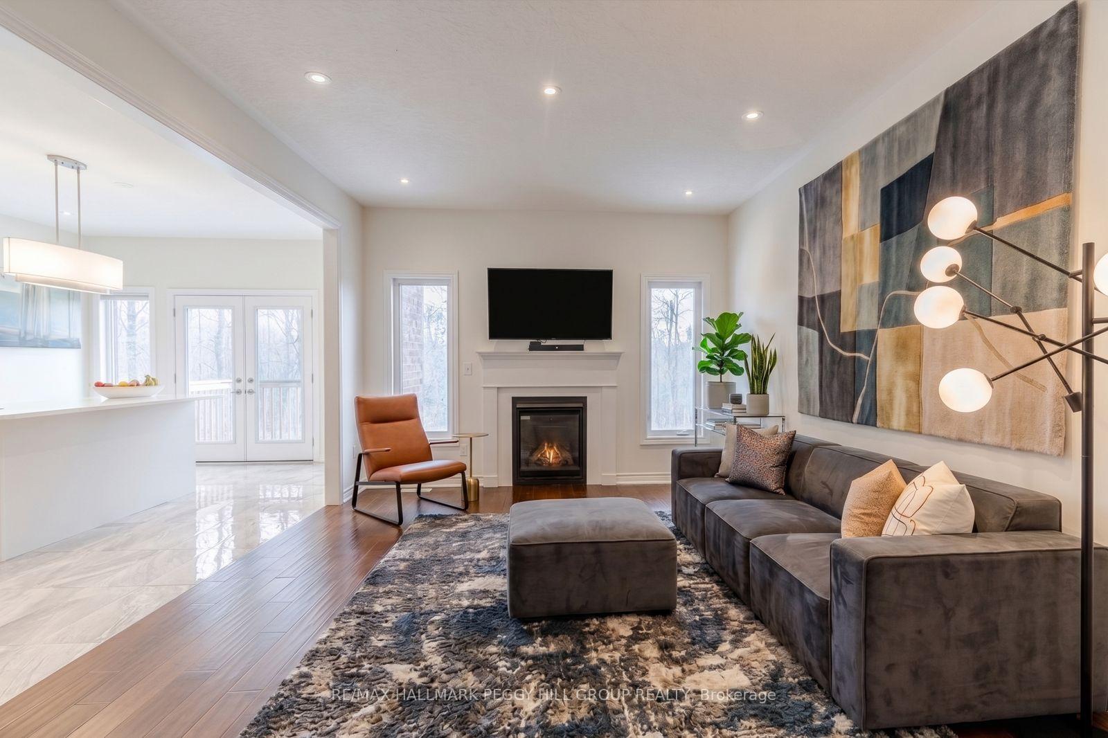 Photo 3 of 82 Diamond Valley Drive, Oro-Medonte, Sugarbush — HOMEH