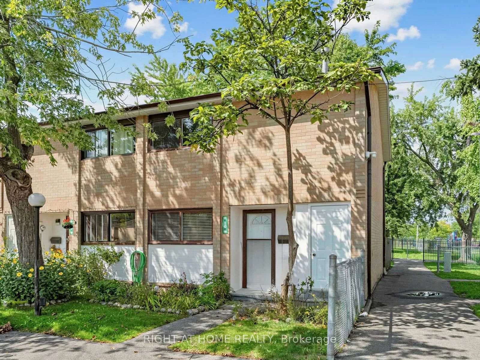 Photo of Unit 10, 10 Fleetwood Crescent