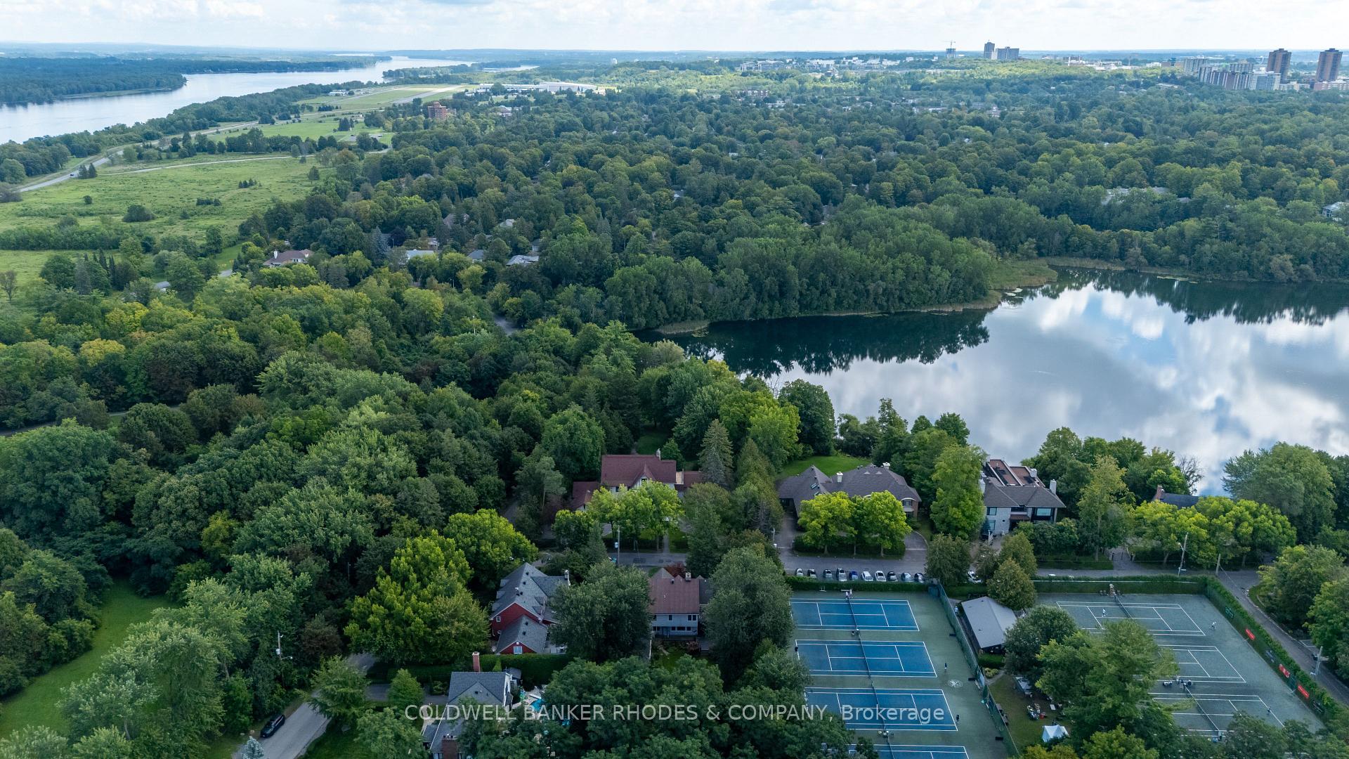 Photo 35 of 495 Lansdowne Road N, Ottawa, Rockcliffe — HOMEH