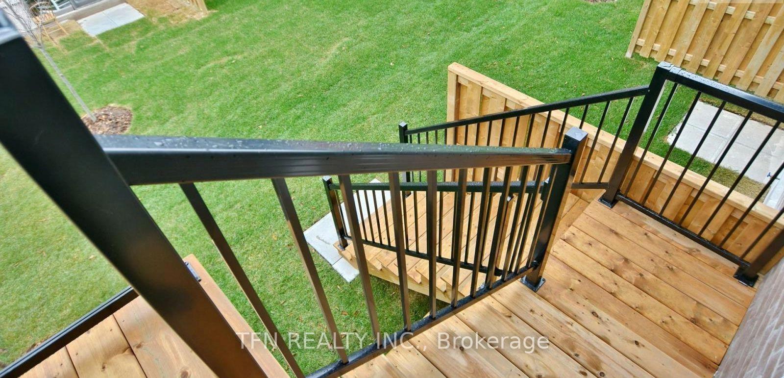Photo 20 of 77 Winters Crescent N, Collingwood — HOMEH