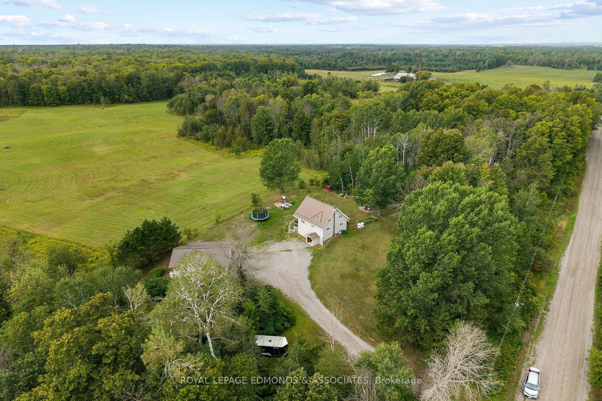 Photo 2 of 135 Behm Line, Admaston/Bromley, Admaston/Bromley — HOMEH