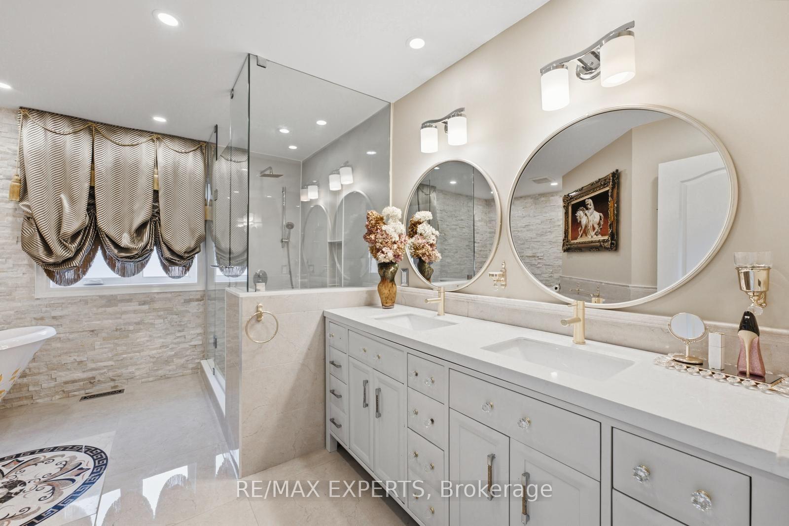 Photo 22 of 215 Velmar Drive, Vaughan, East Woodbridge — HOMEH