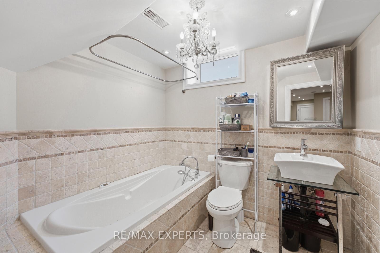 Photo 37 of 215 Velmar Drive, Vaughan, East Woodbridge — HOMEH