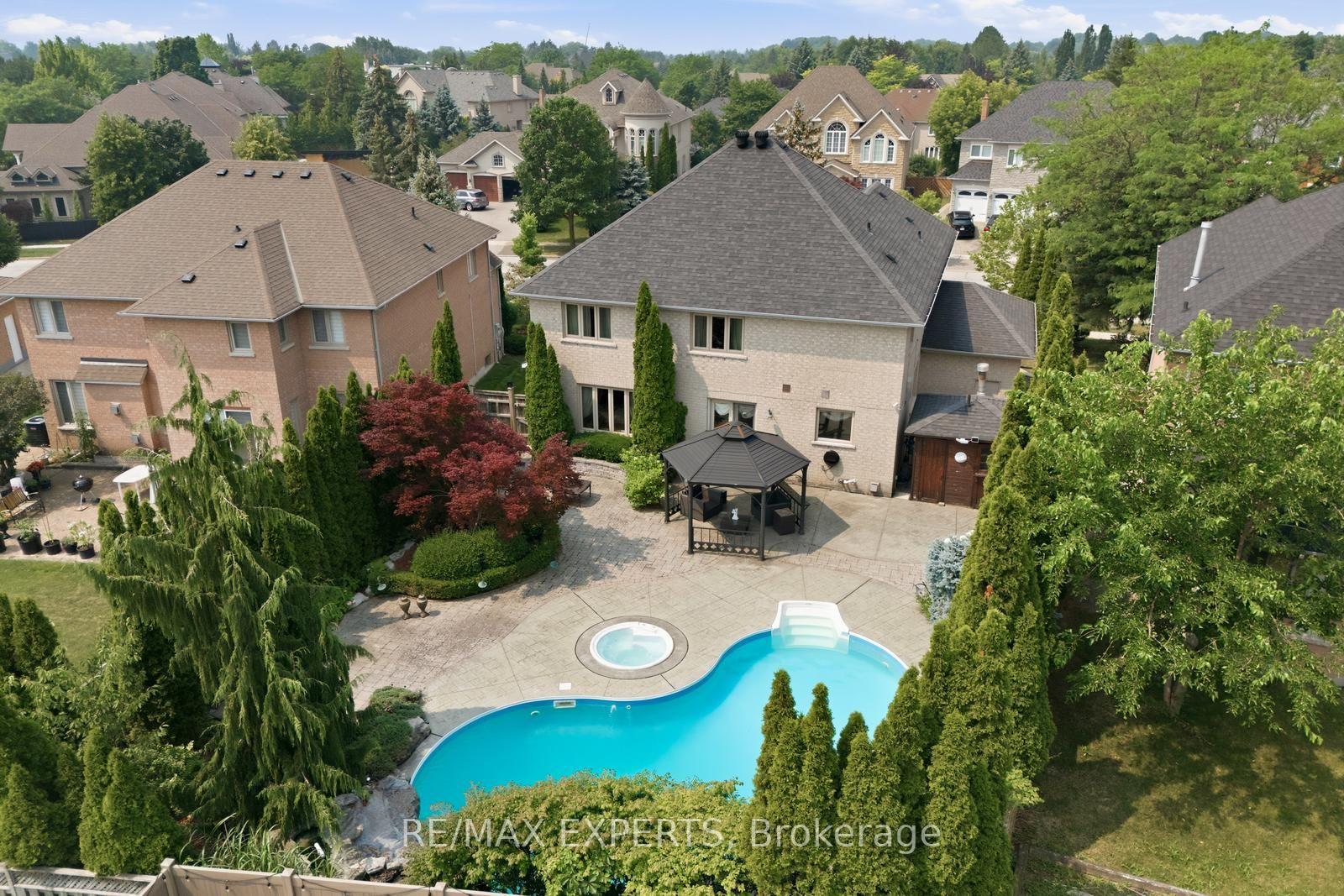 Photo 43 of 215 Velmar Drive, Vaughan, East Woodbridge — HOMEH