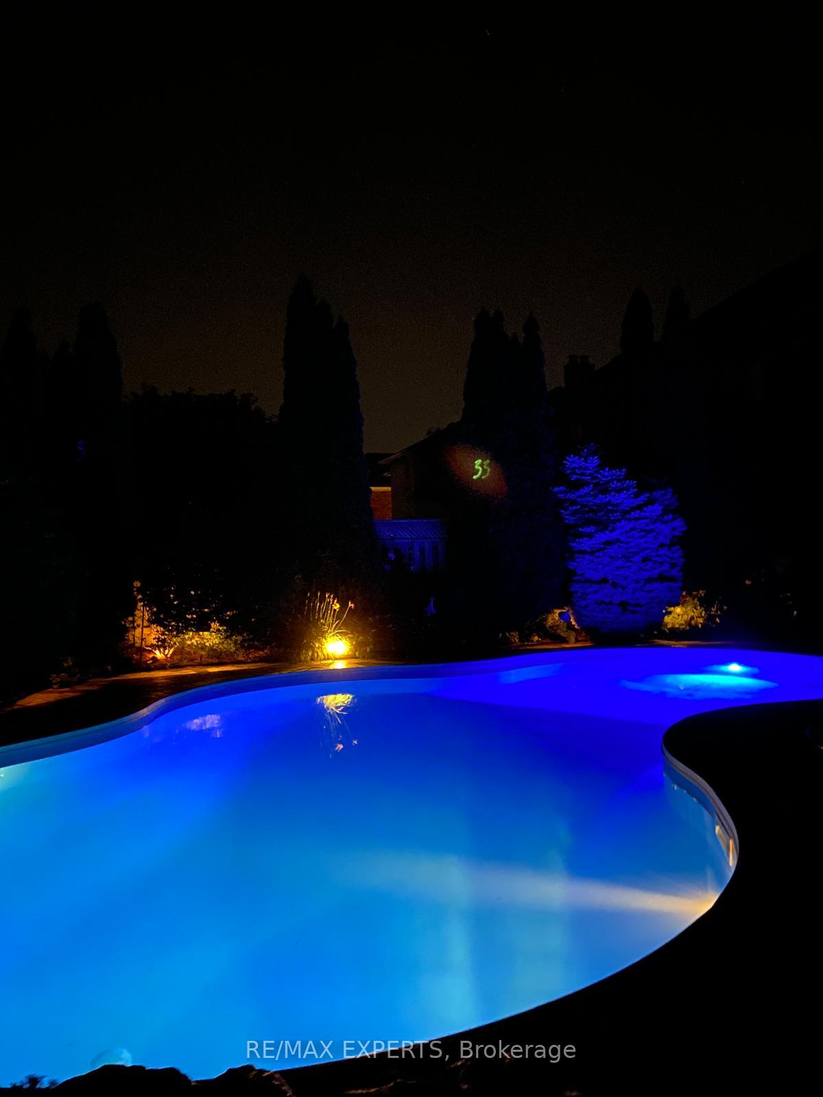Photo 47 of 215 Velmar Drive, Vaughan, East Woodbridge — HOMEH