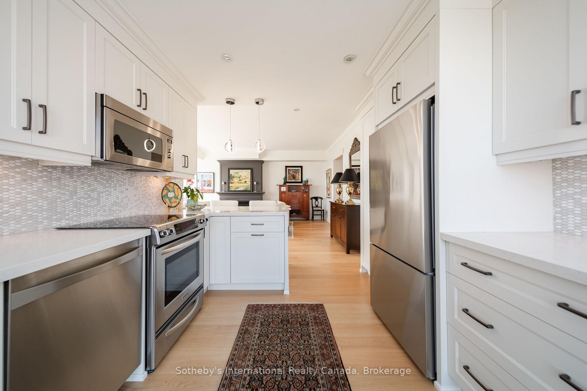 Photo 20 of Unit 901, 50 Old Mill Road, Oakville, Old Oakville — HOMEH