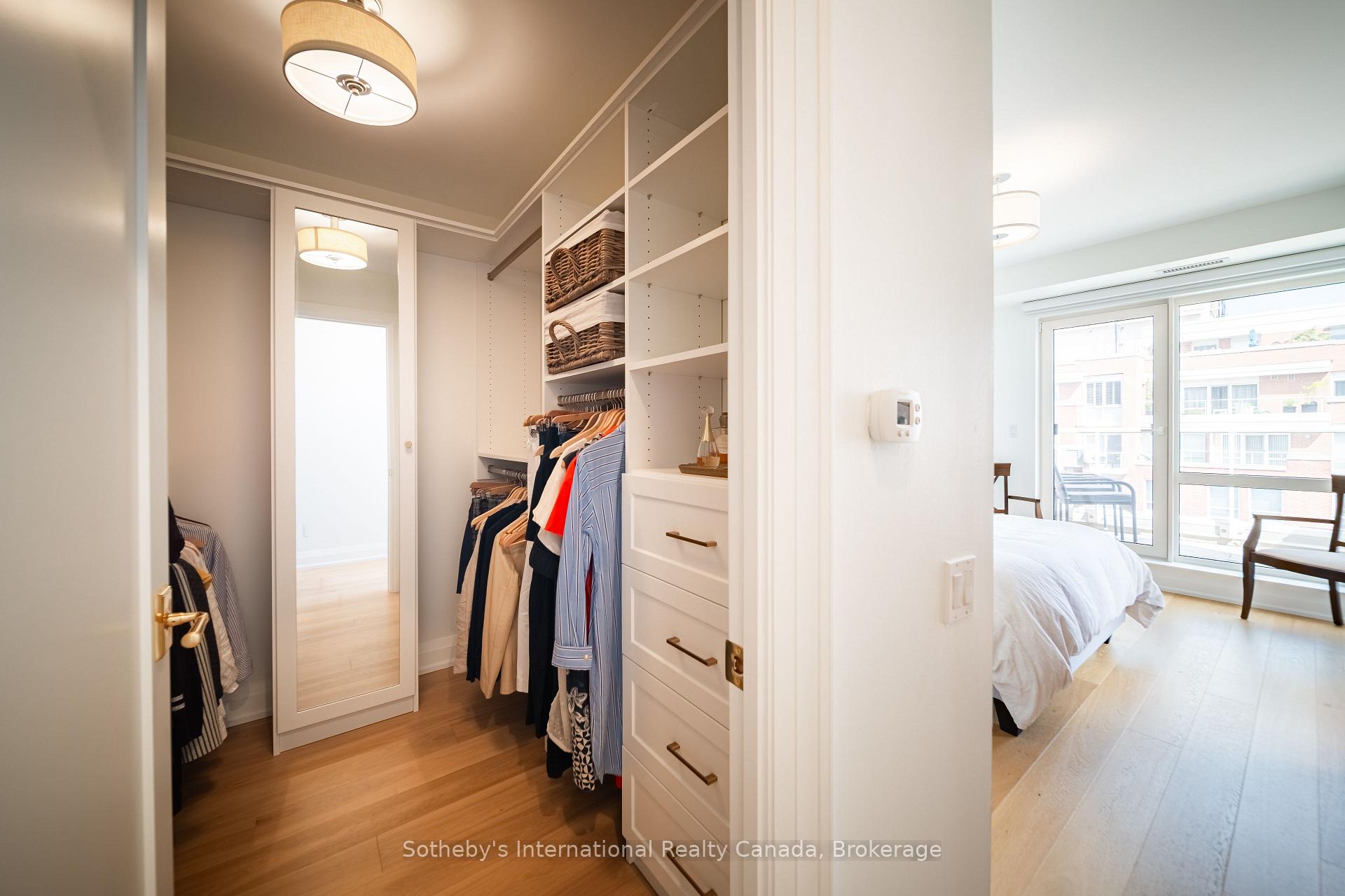 Photo 29 of Unit 901, 50 Old Mill Road, Oakville, Old Oakville — HOMEH