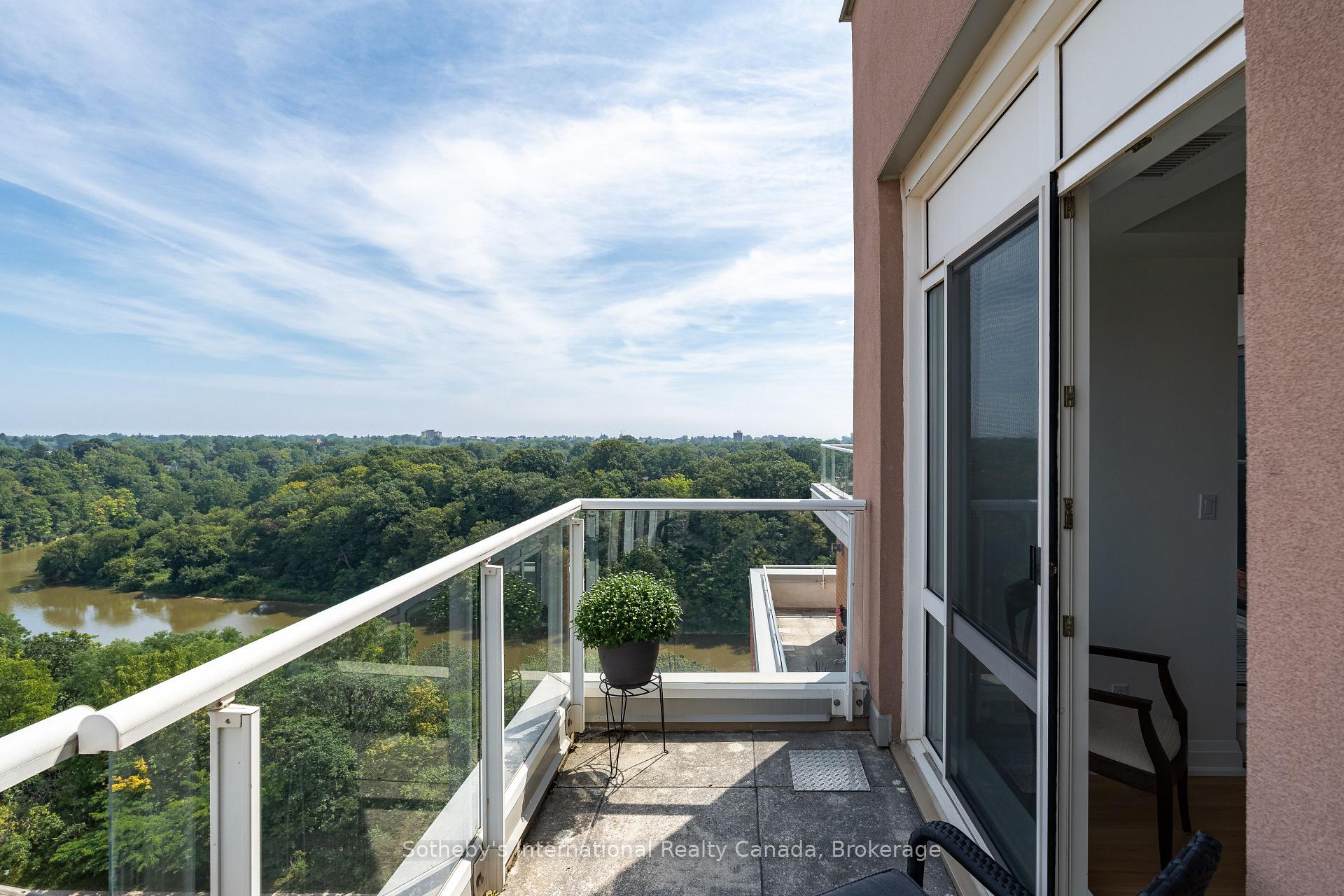 Photo 31 of Unit 901, 50 Old Mill Road, Oakville, Old Oakville — HOMEH