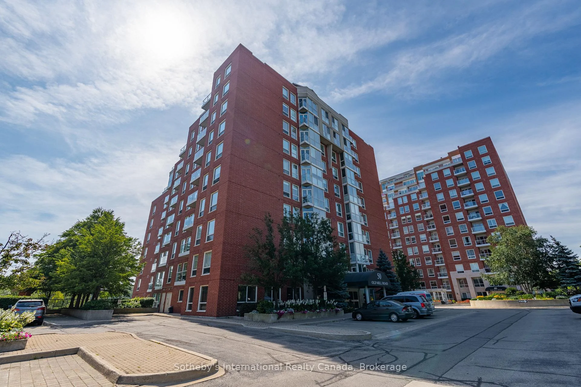 Photo 2 of Unit 901, 50 Old Mill Road, Oakville, Old Oakville — HOMEH