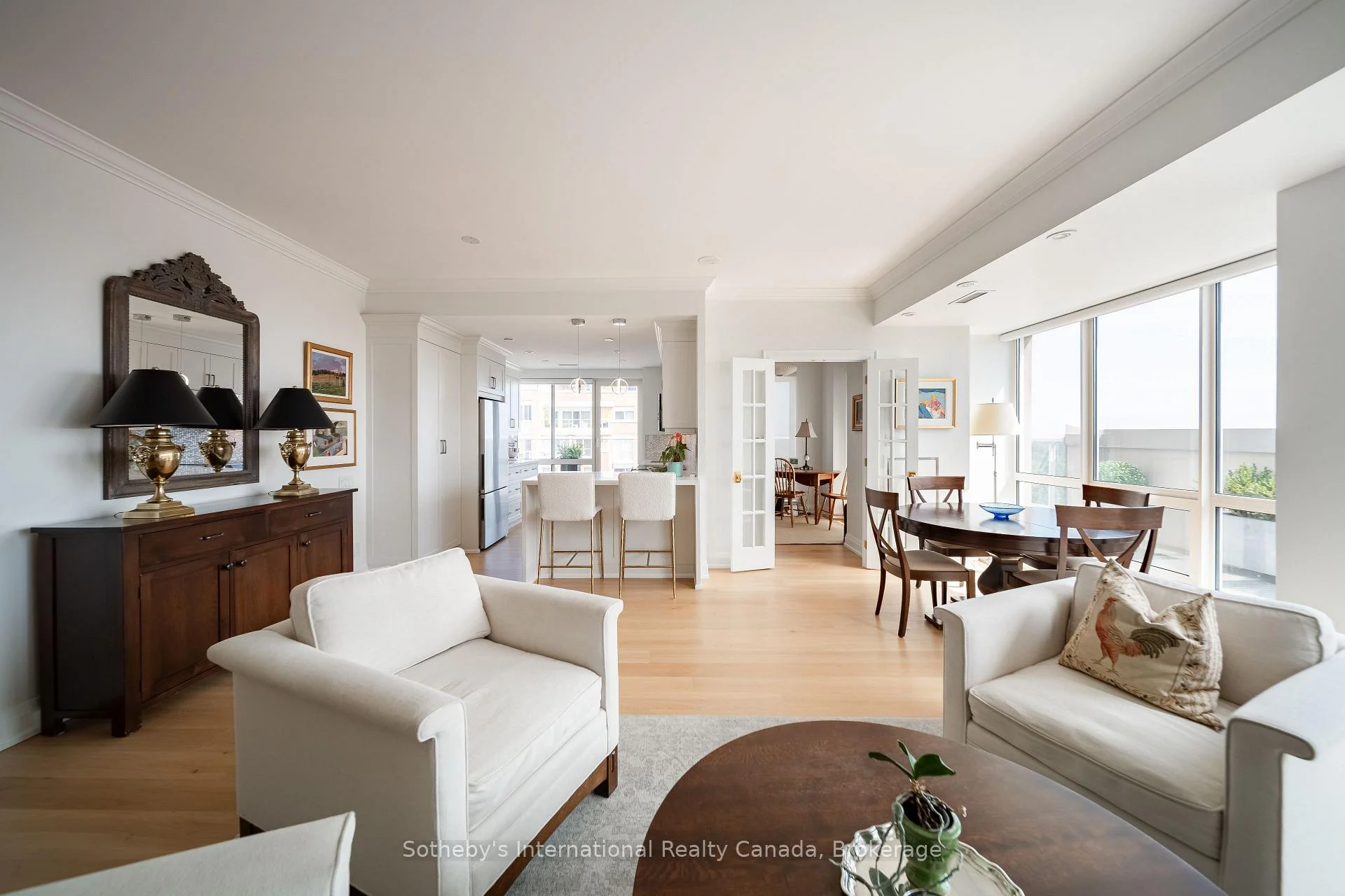 Photo 15 of Unit 901, 50 Old Mill Road, Oakville, Old Oakville — HOMEH