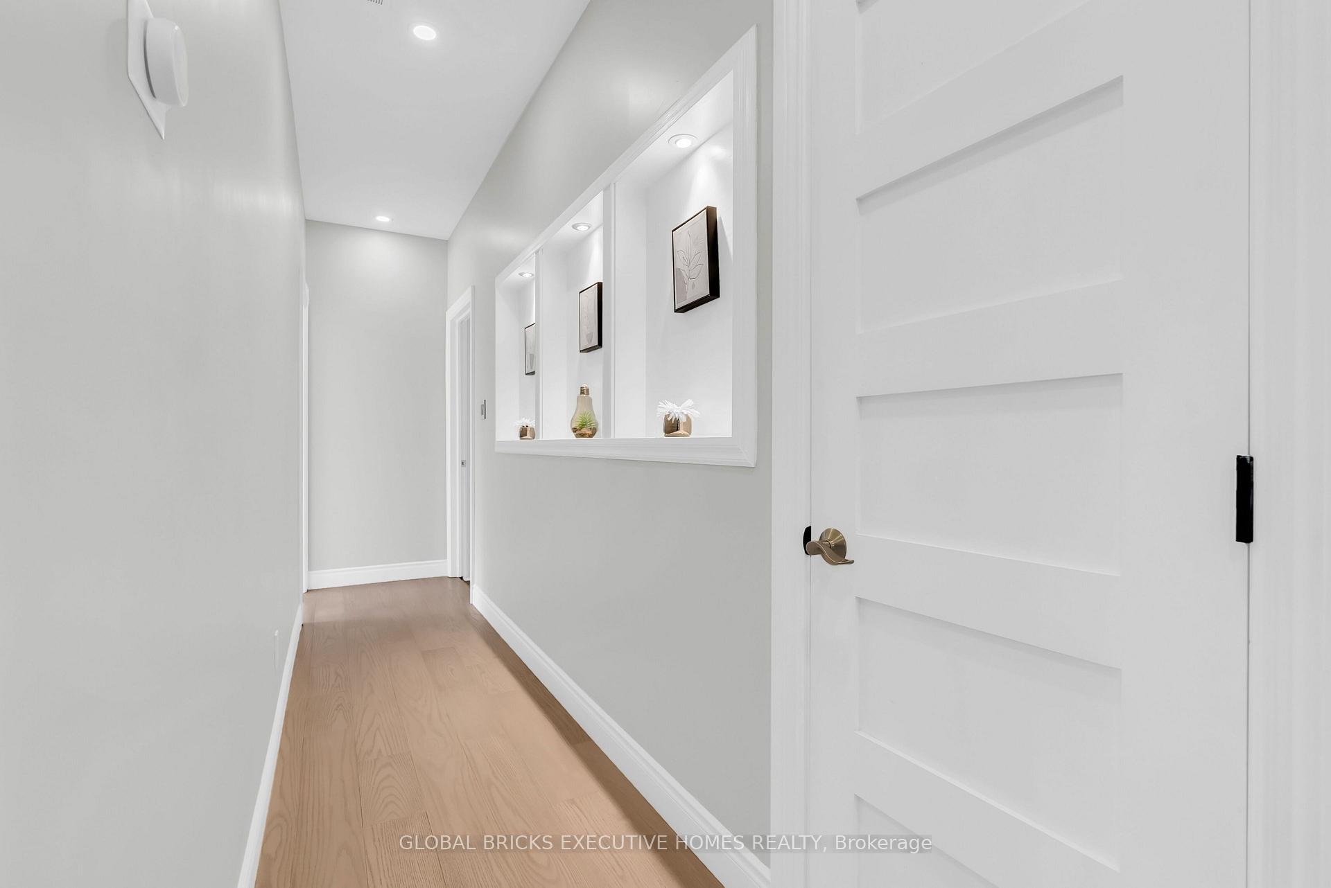Photo 22 of 2169 Bonfield Court, Burlington, Tyandaga — HOMEH