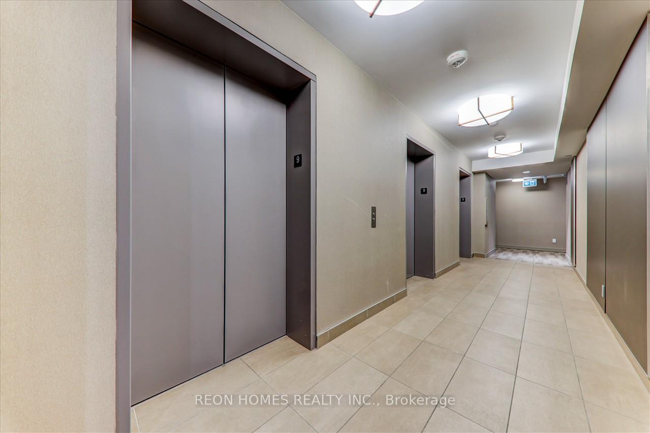 Photo 4 of Unit 910, 2 Sonic Way, Toronto, Flemingdon Park — HOMEH