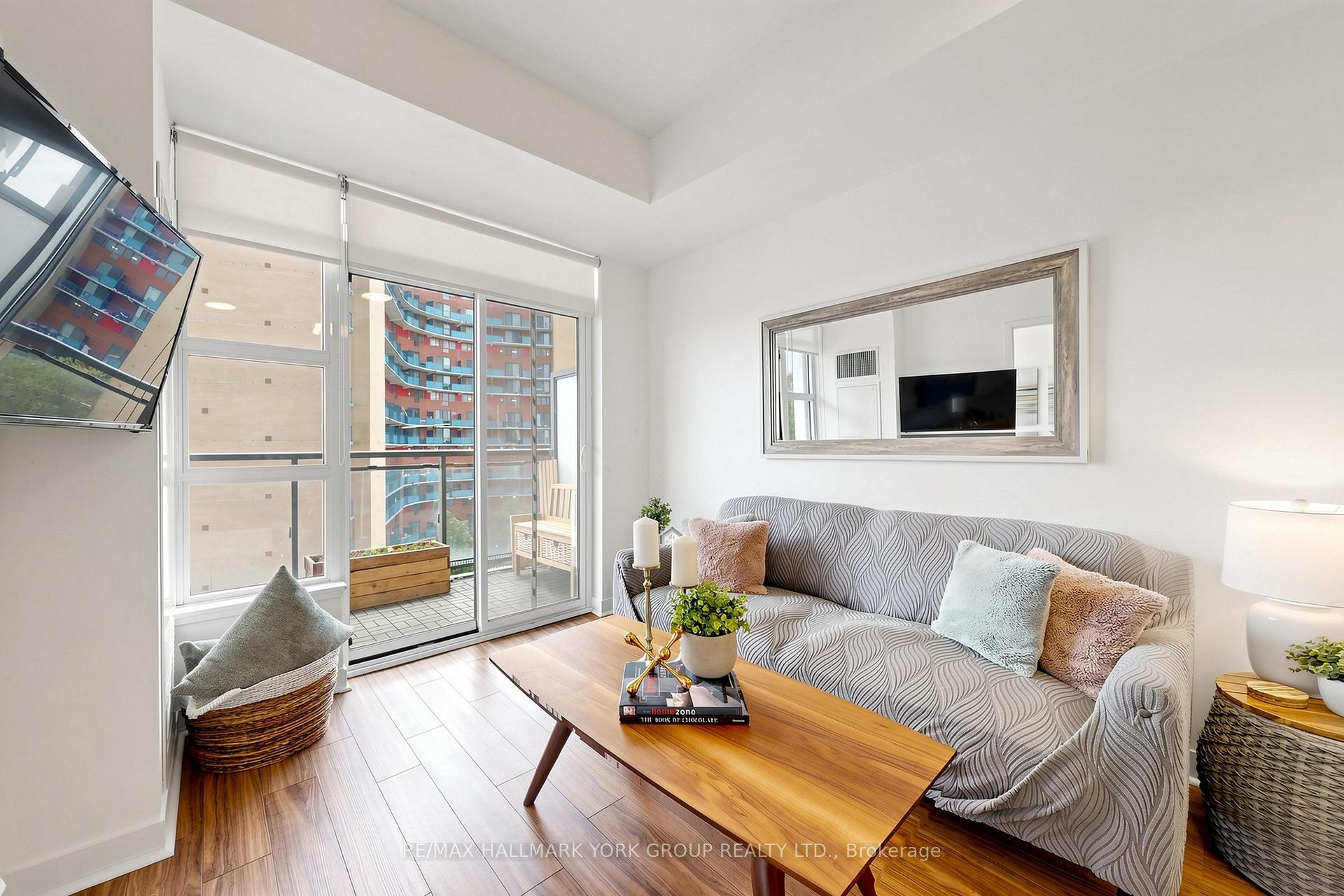 Photo 4 of Unit 612, 840 Queen's Plate Drive, Etobicoke, West Humber-Clairville — HOMEH