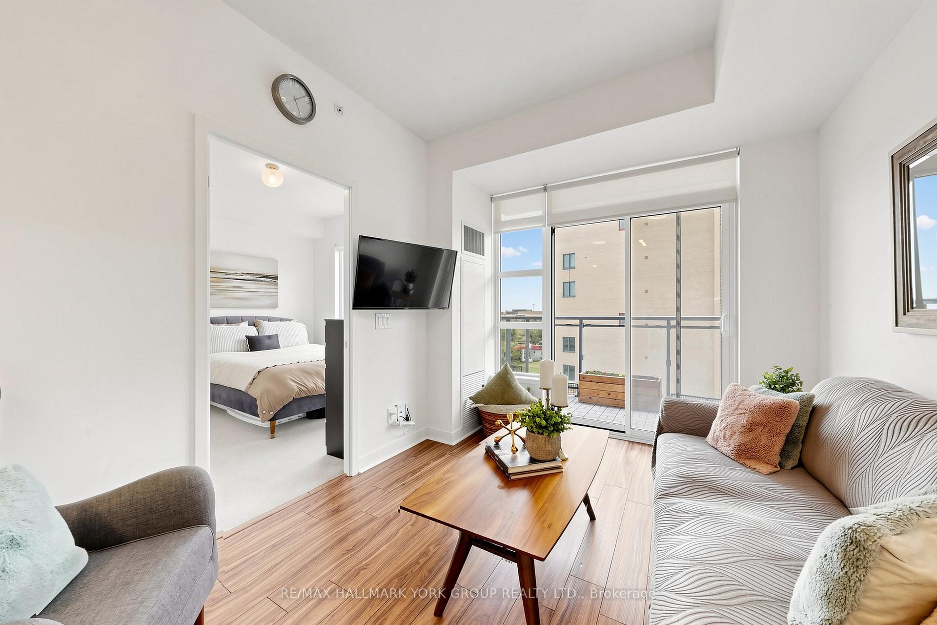 Photo 5 of Unit 612, 840 Queen's Plate Drive, Etobicoke, West Humber-Clairville — HOMEH
