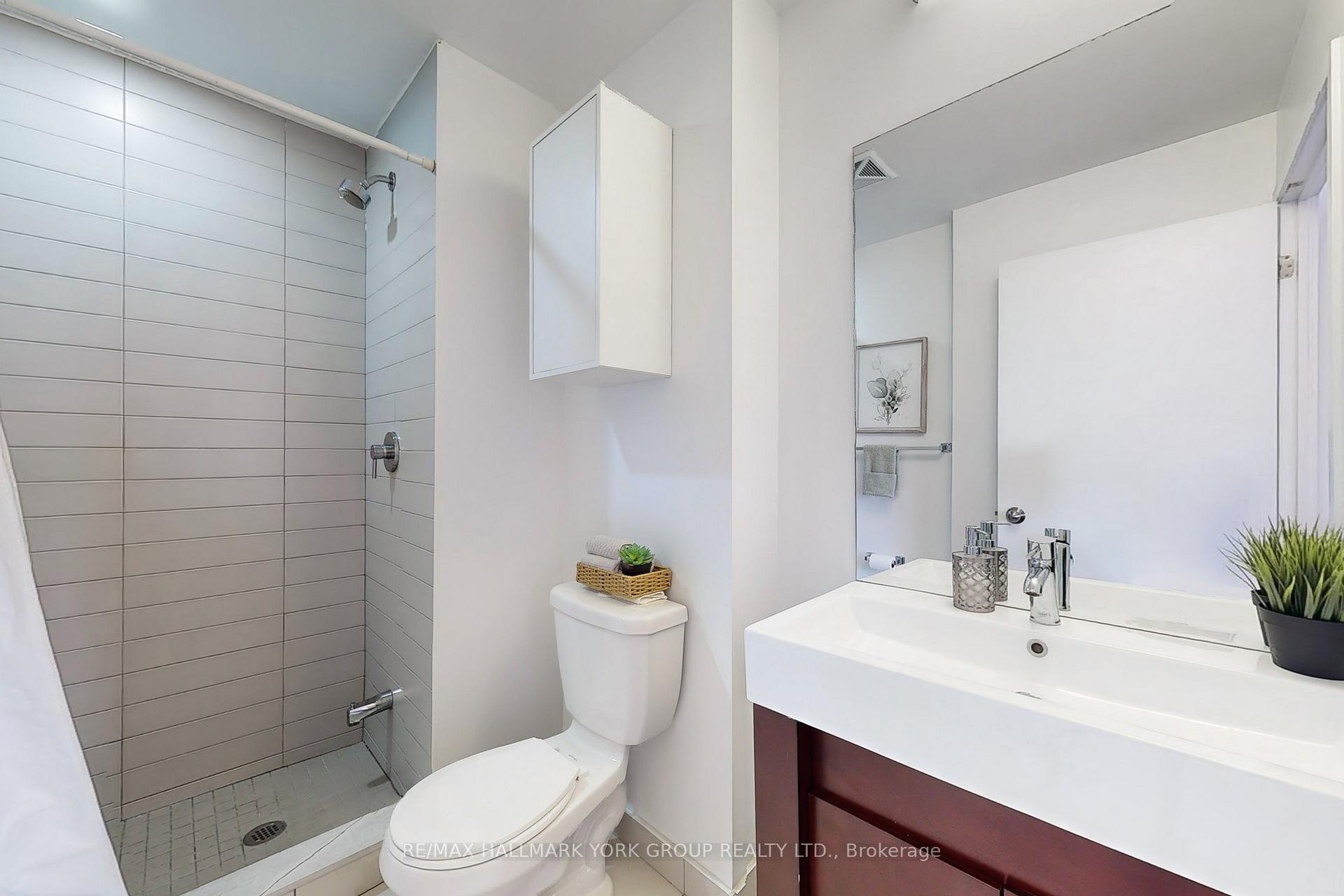 Photo 13 of Unit 612, 840 Queen's Plate Drive, Etobicoke, West Humber-Clairville — HOMEH